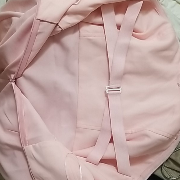 Dress - Picture 7 of 8